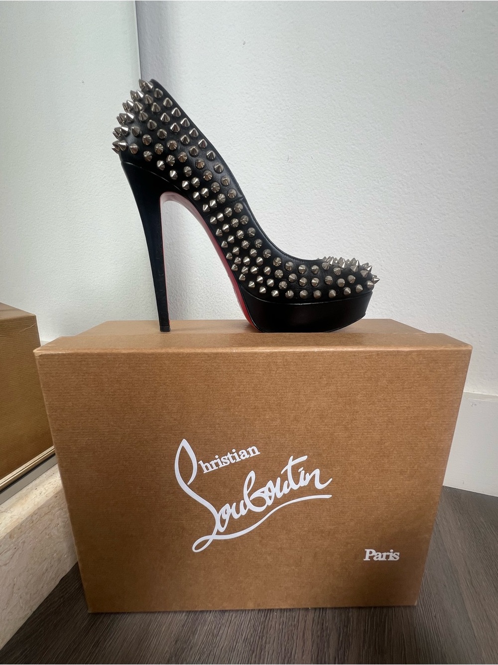 Christian Louboutin Bianca Nappa Studded Leather Stiletto Pumps Size 39